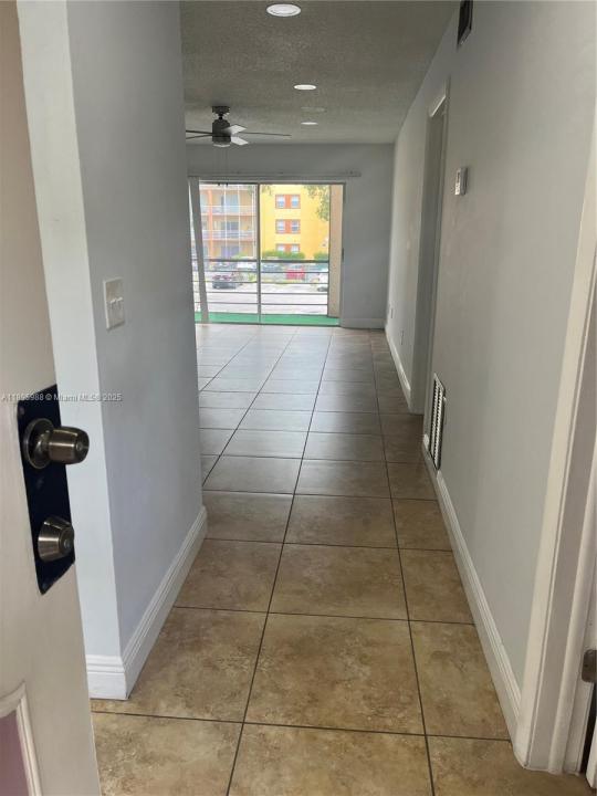 2800 NW 56th Ave D202, Lauderhill, Флорида 33313, Соединенные Штаты