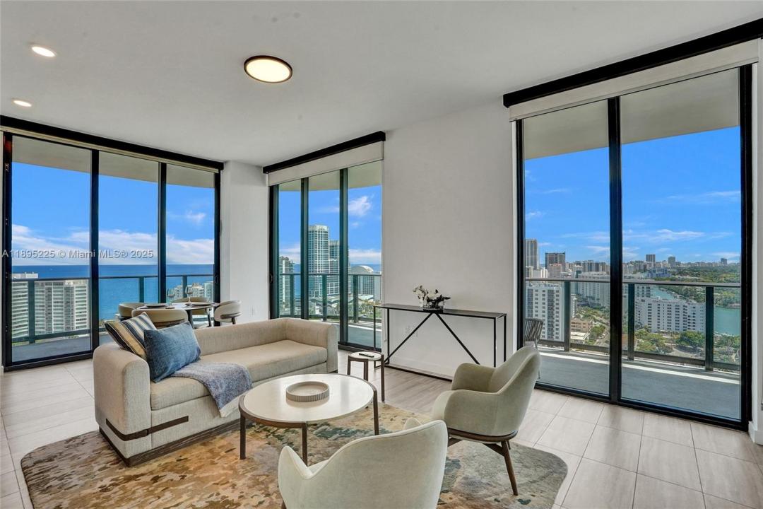580 72nd street 2102, Miami Beach, Florida 33141, Stati Uniti