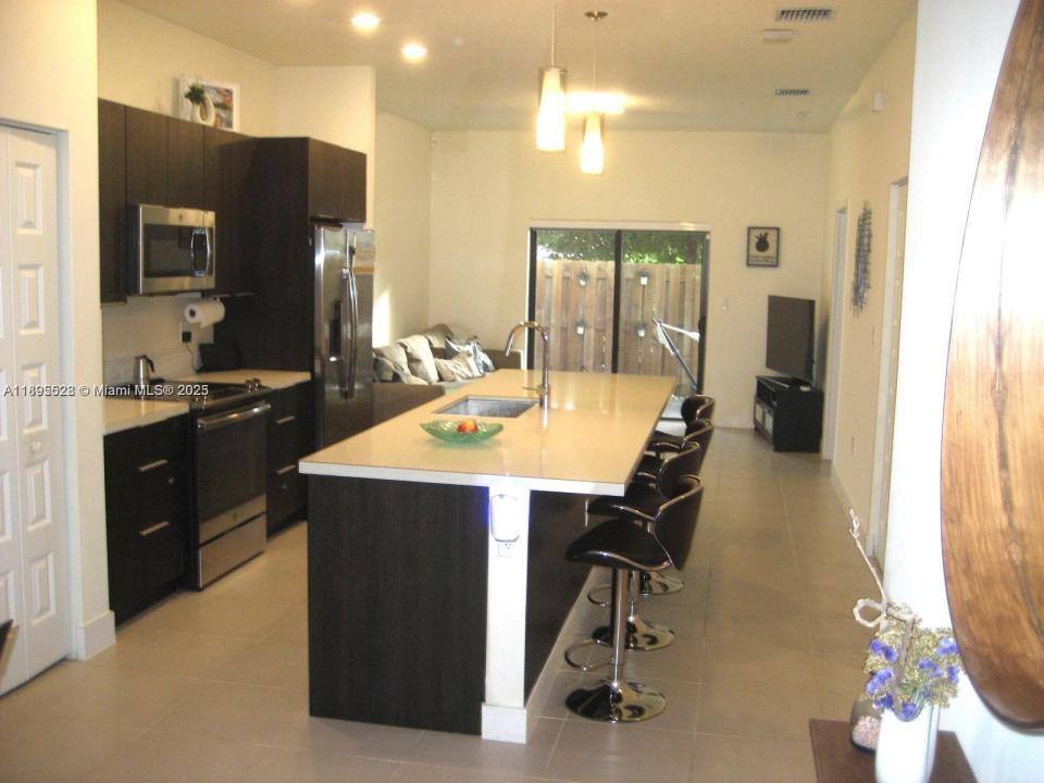 7815 NW 104th Ave 04, Doral, Flórida 33178, Estados Unidos