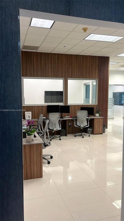 1200 Brickell Ave 200-K, Miami, Floride 33131, États-Unis