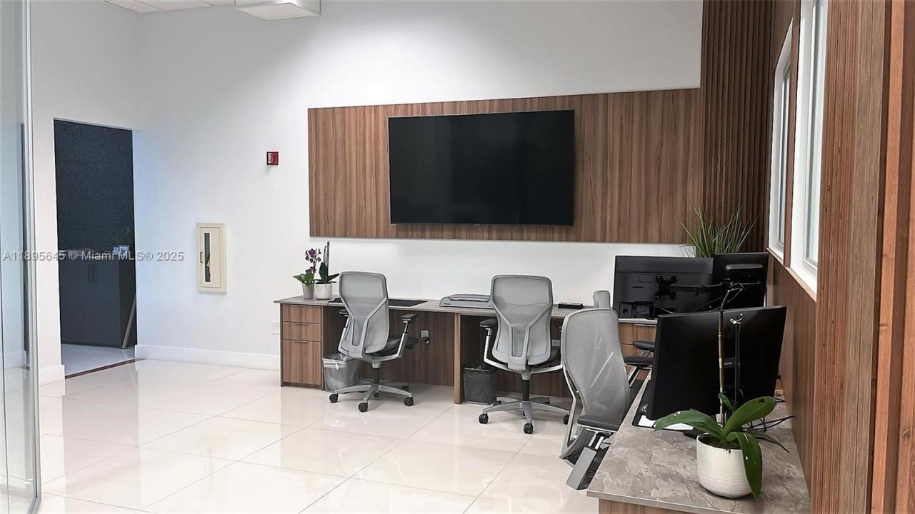 1200 Brickell Ave 200-K, Miami, Floride 33131, États-Unis
