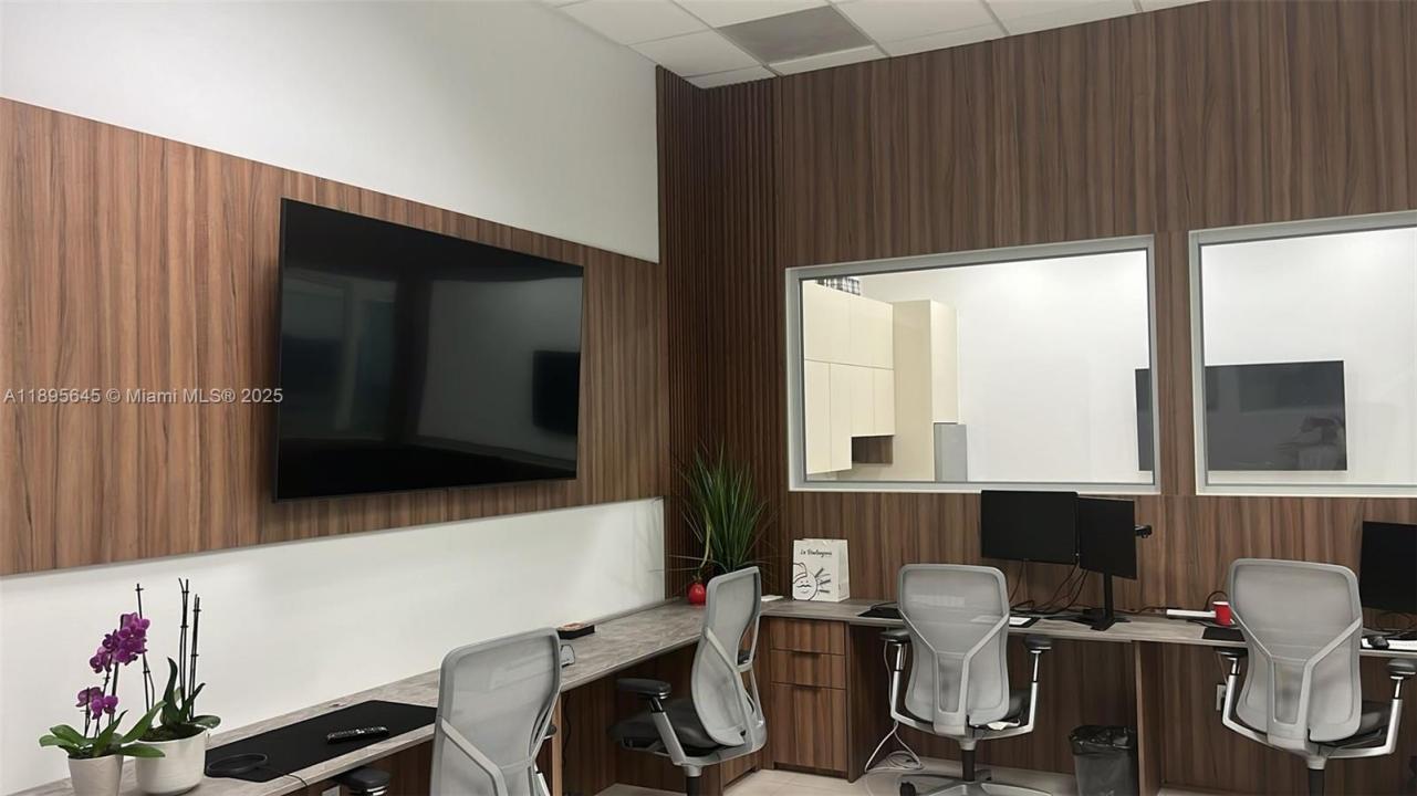 1200 Brickell Ave 200-K, Miami, Floride 33131, États-Unis