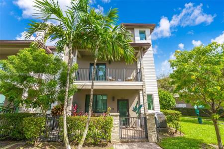 4963 NW 83rd Path 4963, Doral, Florida 33166, USA