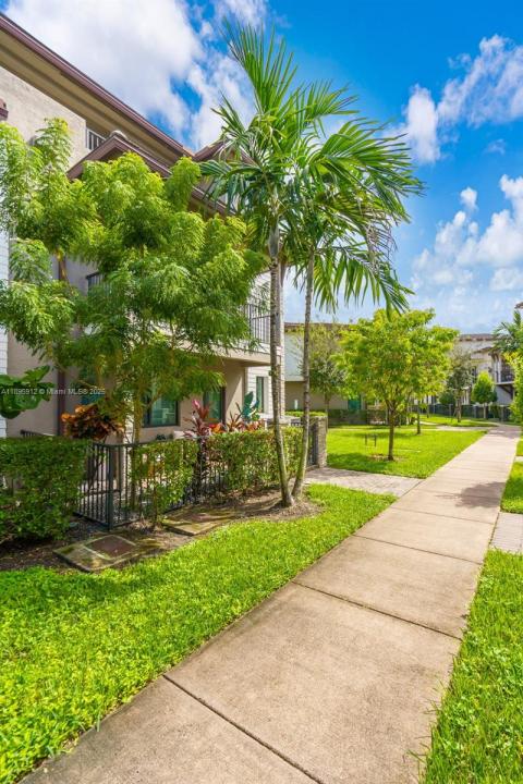 4963 NW 83rd Path 4963, Doral, Flórida 33166, Estados Unidos