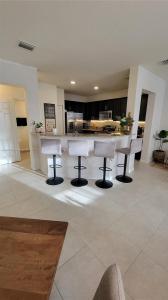 10630 NW 88th St 205, Doral, Florida 33178, USA