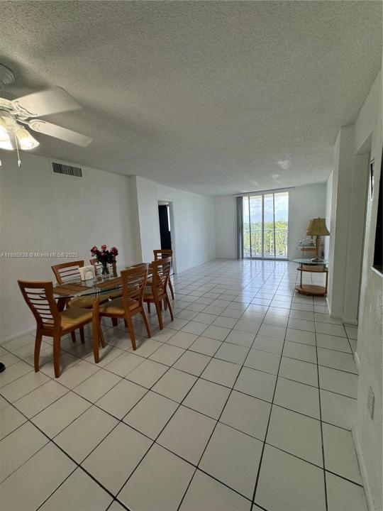 1251 NE 108th St 602, Miami, Florida 33161