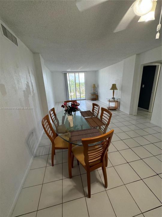 1251 NE 108th St 602, Miami, Florida 33161