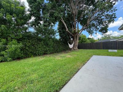 2631 NW 94th Ave, Sunrise, Florida 33322, USA