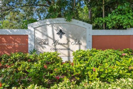 4155 N Haverhill Rd 1402, West Palm Beach, Florida 33417, USA