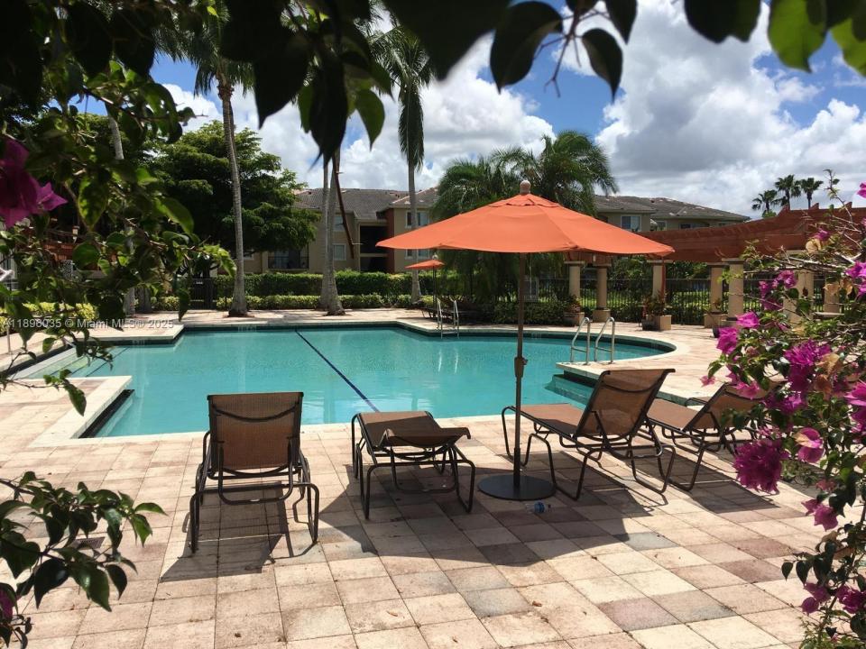 4155 N Haverhill Rd 1402, West Palm Beach, Florida 33417