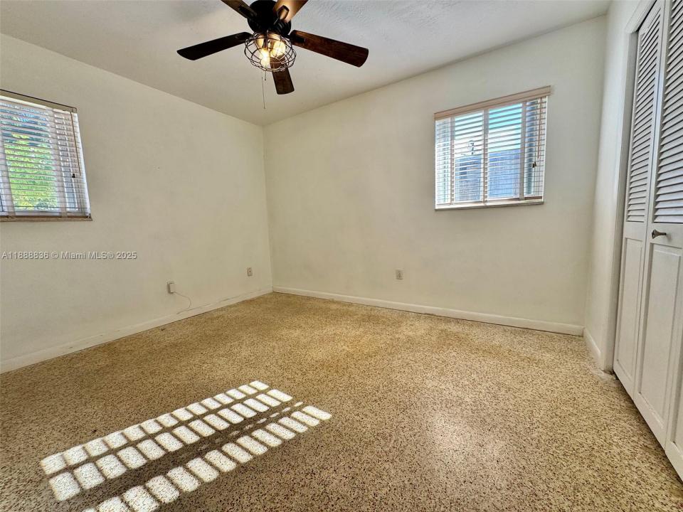 9765 SW 74th St, Miami, Florida 33173
