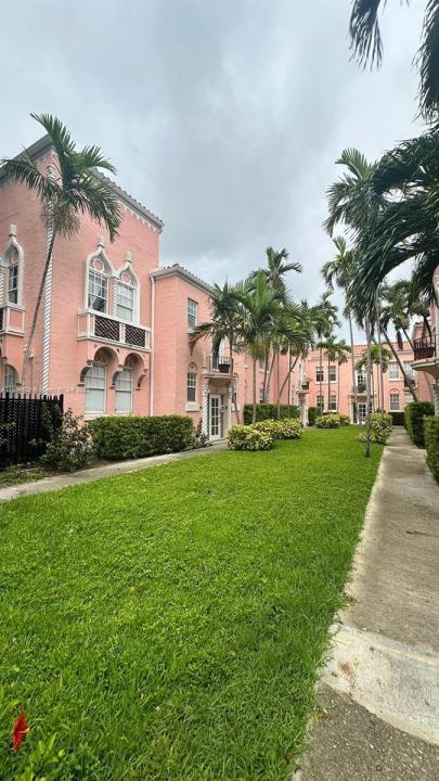 754 Meridian Ave 15, Miami Beach, Florida 33139