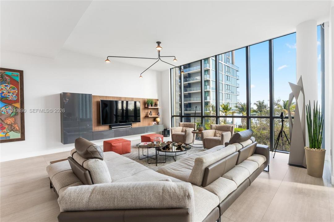 650 NE 32nd St BH7, Miami, Floride 33137, États-Unis