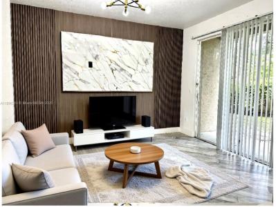 1962 Freeport Lane 1962, Riviera Beach, Florida 33404, USA
