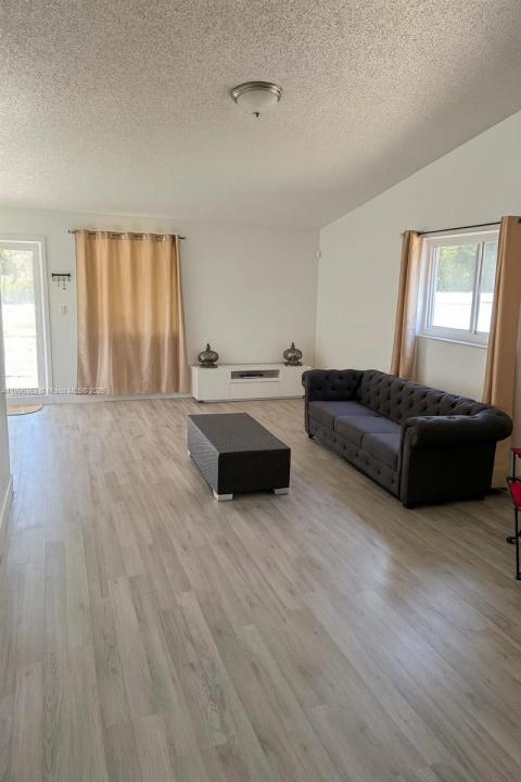 Homestead, Florida 33033