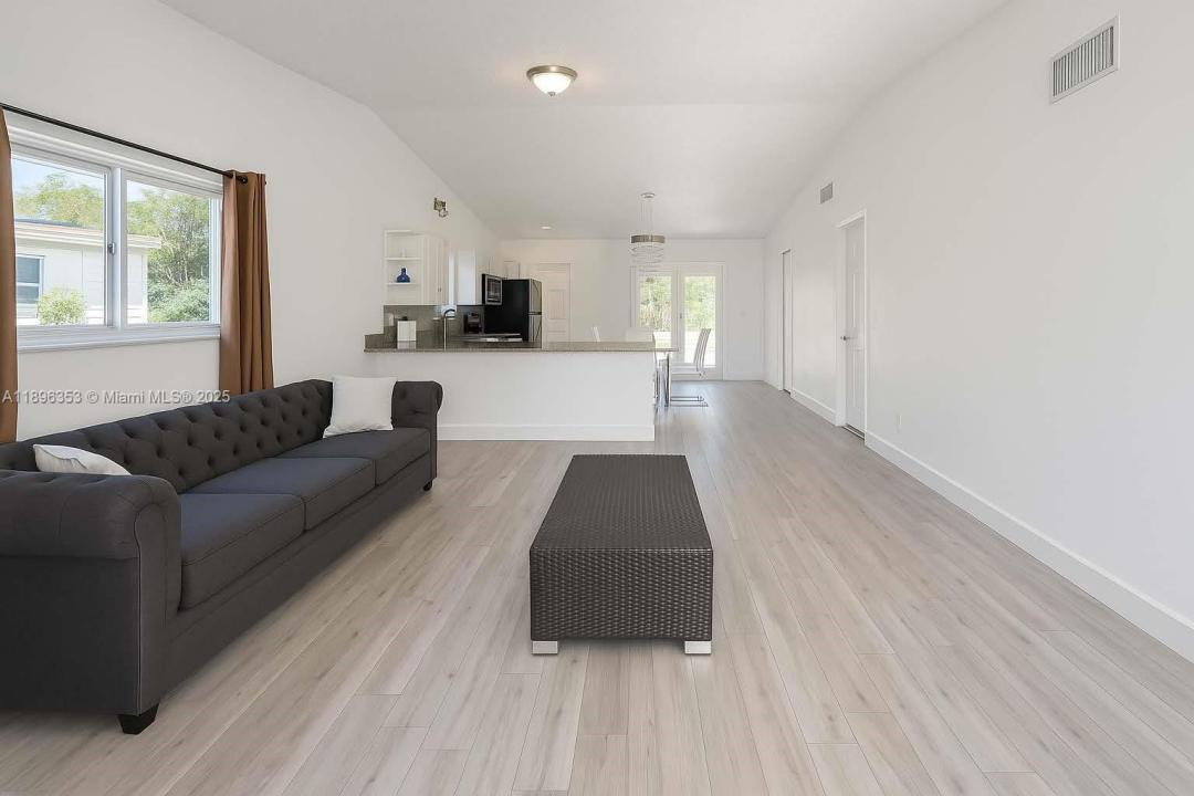 Homestead, Florida 33033