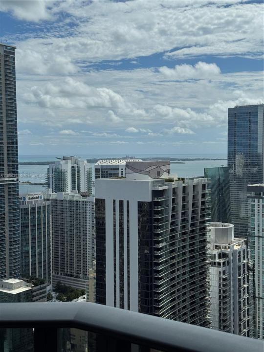 801 S Miami Ave 5302, Miami, פלורידה 33130, ארצות הברית של אמריקה