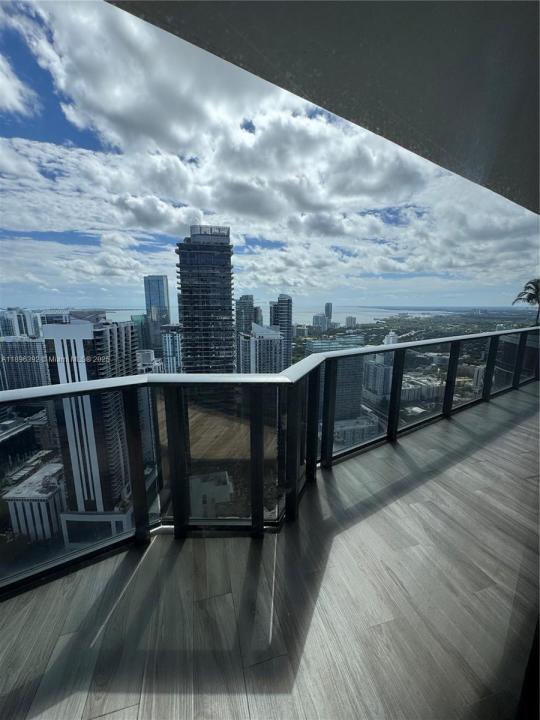 801 S Miami Ave 5302, Miami, פלורידה 33130, ארצות הברית של אמריקה