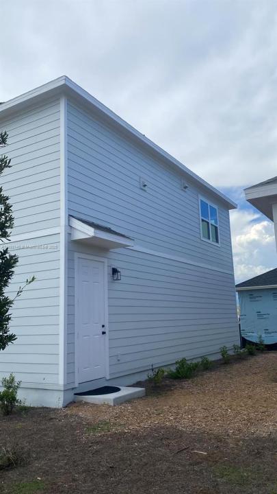 2952 Embark D134, Saint Cloud, Florida 34771, USA