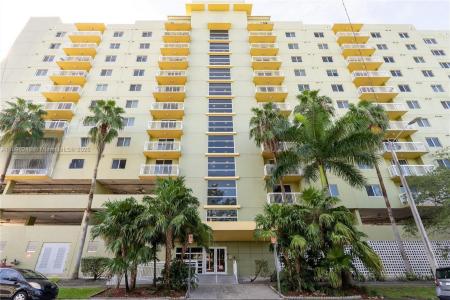 816 NW 11th St 309, Miami, Florida 33136, USA
