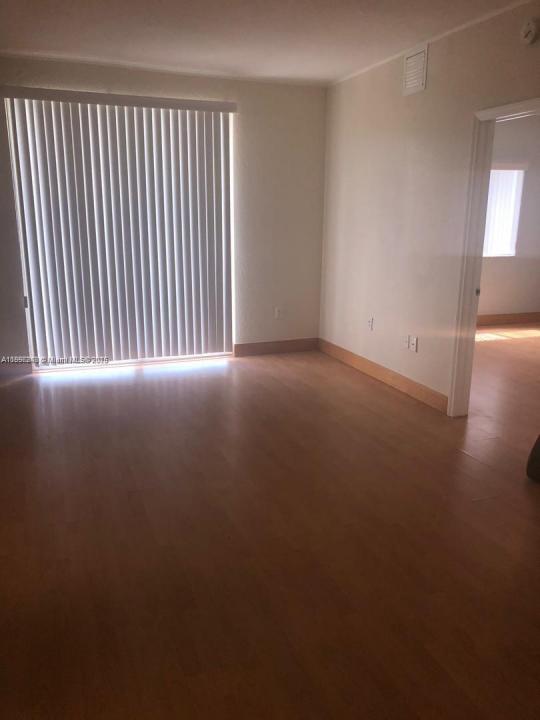 816 NW 11th St 309, Miami, Florida 33136