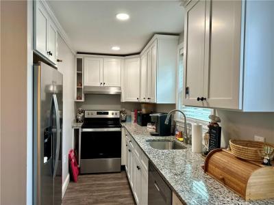 81 W Pontiac Street, Warwick, Rhode Island 02886, États-Unis