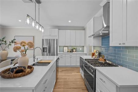 191 Pippin Orchard Road, Cranston, Rhode Island 02921, USA