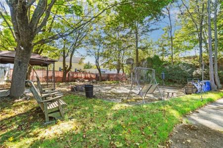 68 Ledge Street, Central Falls, Rhode Island 02863, Estados Unidos