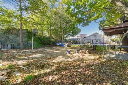 68 Ledge Street, Central Falls, Rhode Island 02863, Estados Unidos