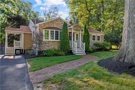 323 Angell Road, Lincoln, RI 02865, USA