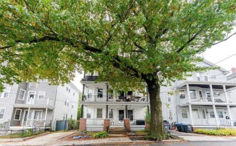 39 Richter Street, Providence, Rhode Island 02908, États-Unis