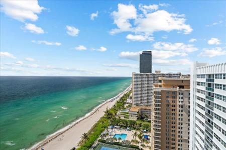 1890 S Ocean Dr PH4, La Mer, Hallandale Beach, Florida 33009