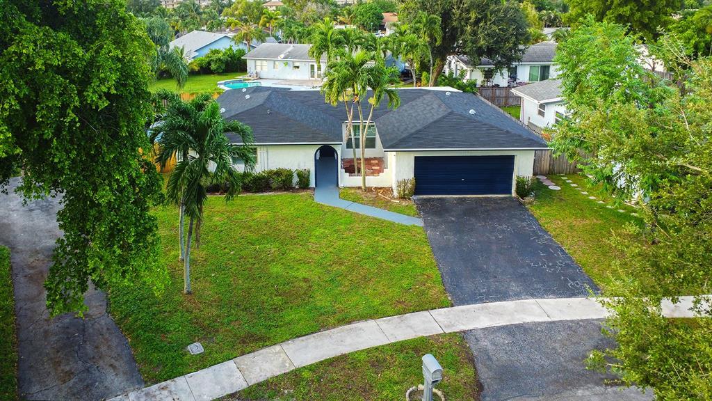 7841 NW 46th St, Lauderhill, Florida 33351