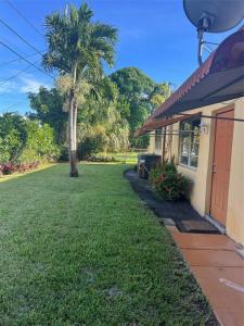 1500 NW 32nd Ave, Lauderhill, Florida 33311