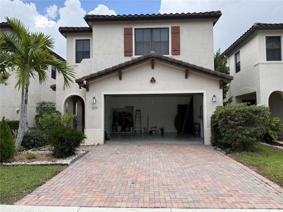 3299 W 96th Pl n/a, Hialeah, Florida 33018