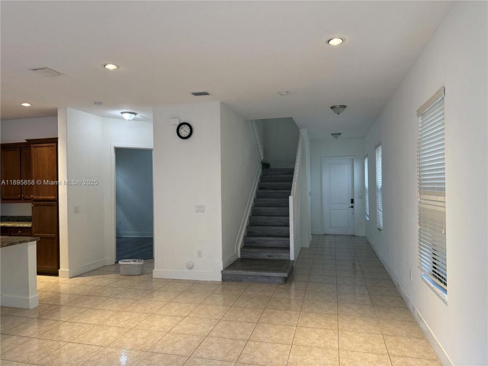 3299 W 96th Pl n/a, Hialeah, Florida 33018
