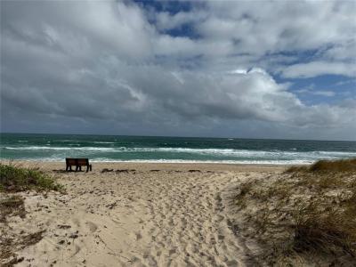 2020 Coral Reef Dr, Lauderdale By The Sea, 佛罗里达州 33062, 美国