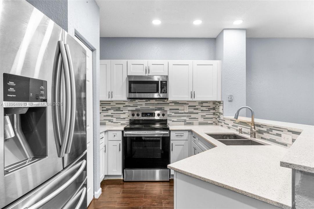 6604 Catalina Ln, Tamarac, Floride 33321, États-Unis