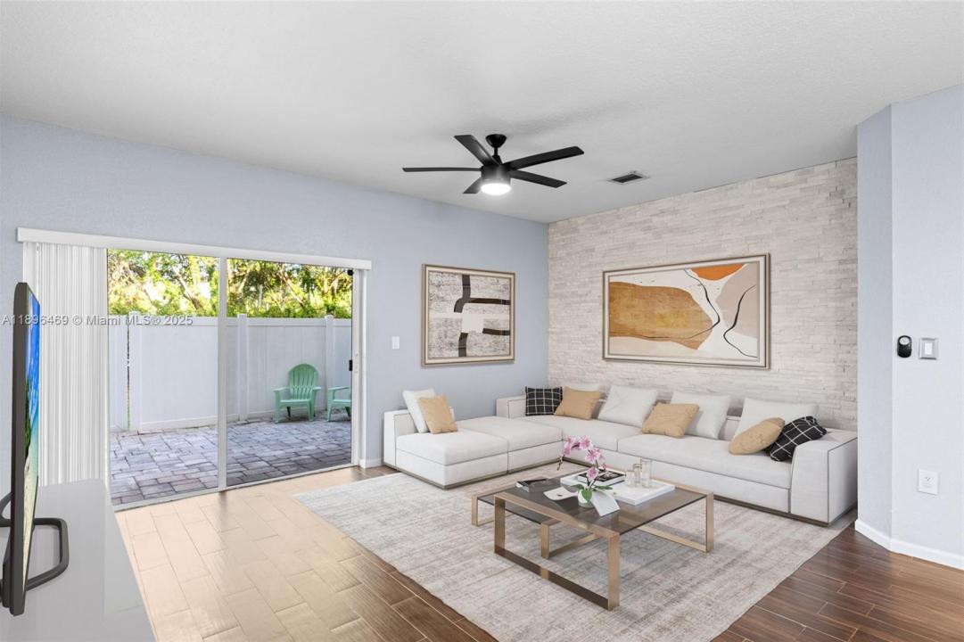 6604 Catalina Ln, Tamarac, Floride 33321, États-Unis
