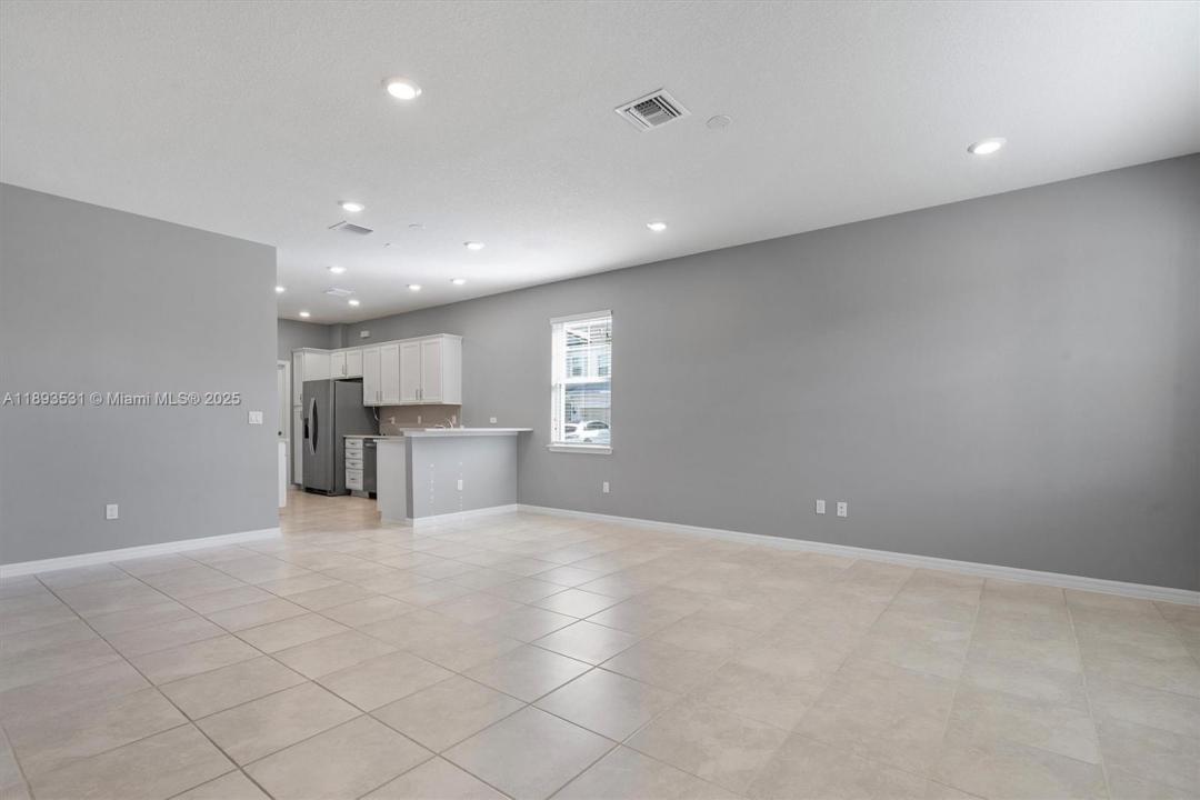 1240 Eucalyptus Dr 1, Hollywood, フロリダ 33021, アメリカ合衆国