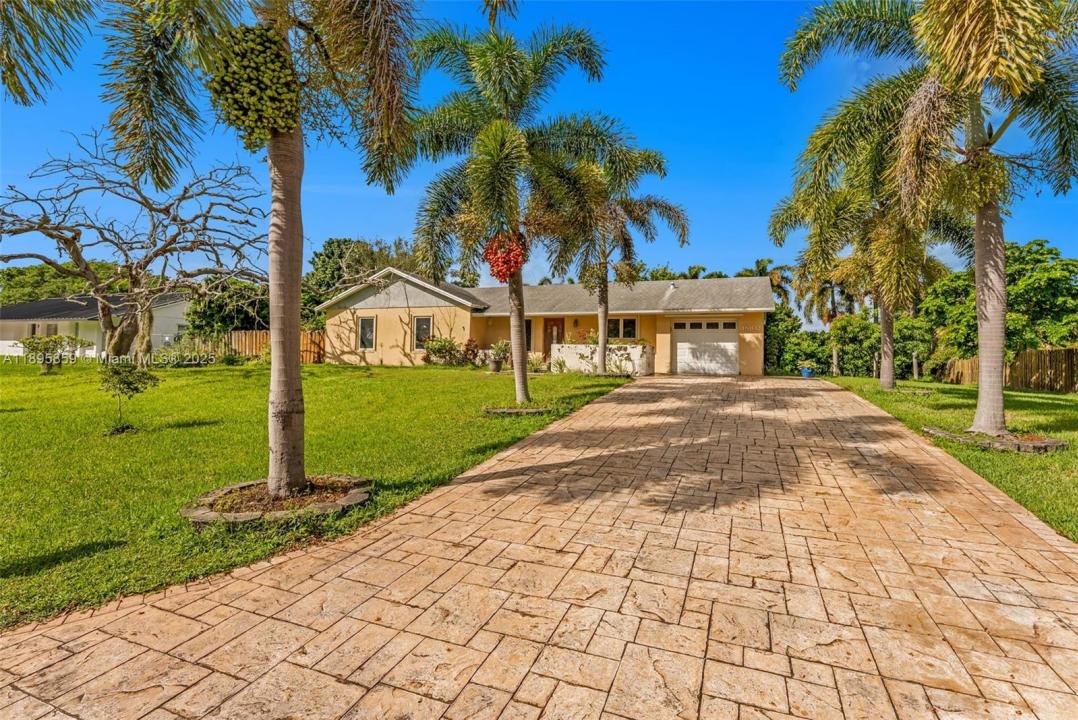 18102 SW 88th Pl, Palmetto Bay, Floryda 33157, USA