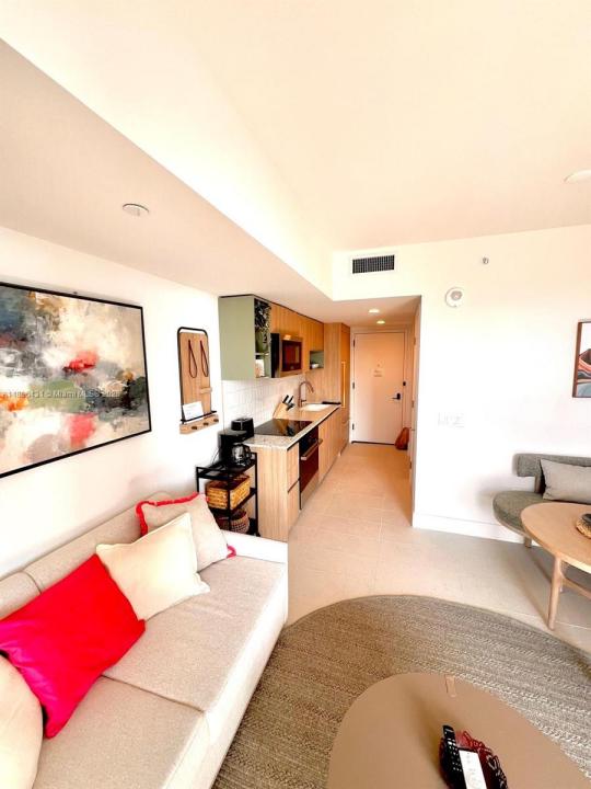 159 NE 6th St 2508, Miami, Florida 33132