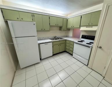 2060 NW 48th Ter 216, Lauderhill, Florida 33313, USA