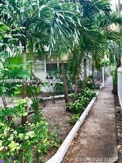 845/847/849 Michigan Ave, Miami Beach, Floride 33139, États-Unis