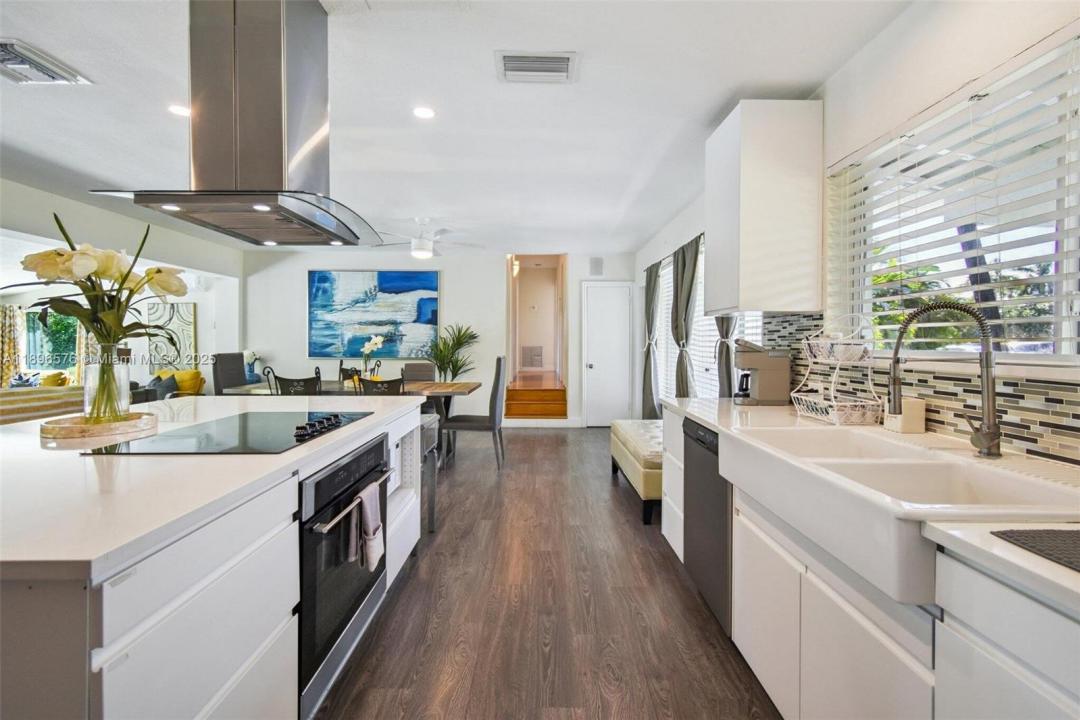 942 SE 13th Ave, Deerfield Beach, Floryda 33441, USA