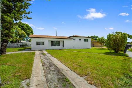 1140 NW 193rd St, Miami Gardens, Florida 33169, USA