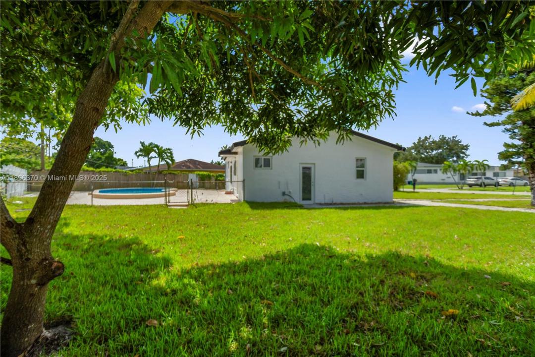 1140 NW 193rd St, Miami Gardens, Florida 33169, Estados Unidos