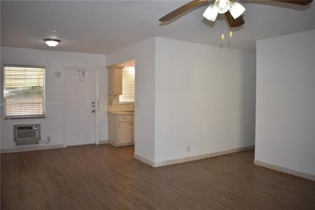 5400 Hollywood Blvd 4, Hollywood, Florida 33021, USA