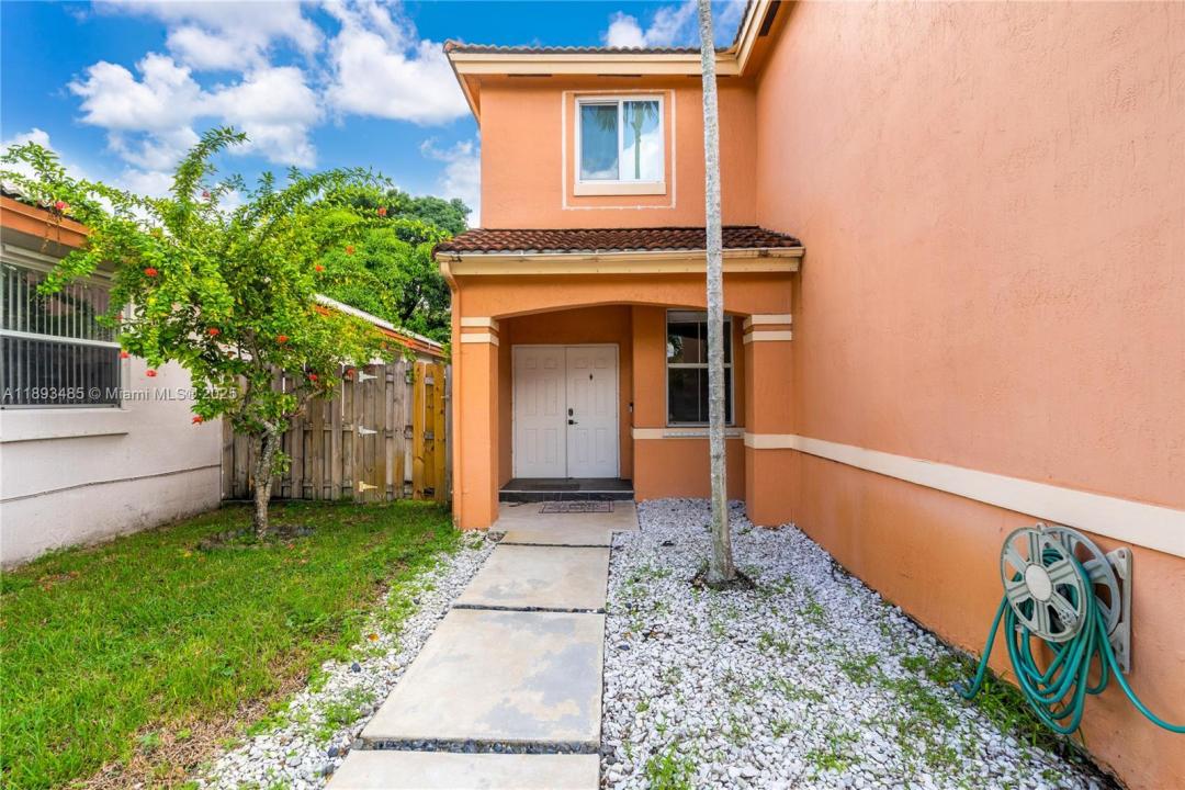 10470 SW 16th St, Pembroke Pines, فلوريدا 33025, الولايات المتحدة