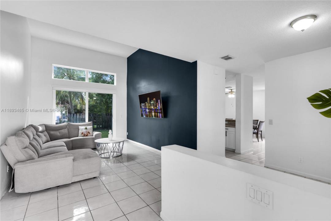 10470 SW 16th St, Pembroke Pines, فلوريدا 33025, الولايات المتحدة